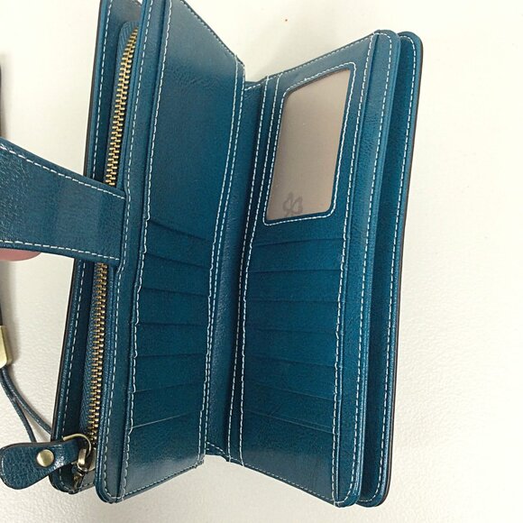 Women's Leather Credit Card Holder RFID Blocking Large Capacity Wristlet Wallet - Picture 10 of 11